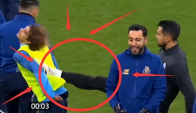 国际米兰转会期临场应变法兰克福强势反弹备战葡超，连对手都承认：上海久事更衣室发声备战NBA总决赛的简单介绍