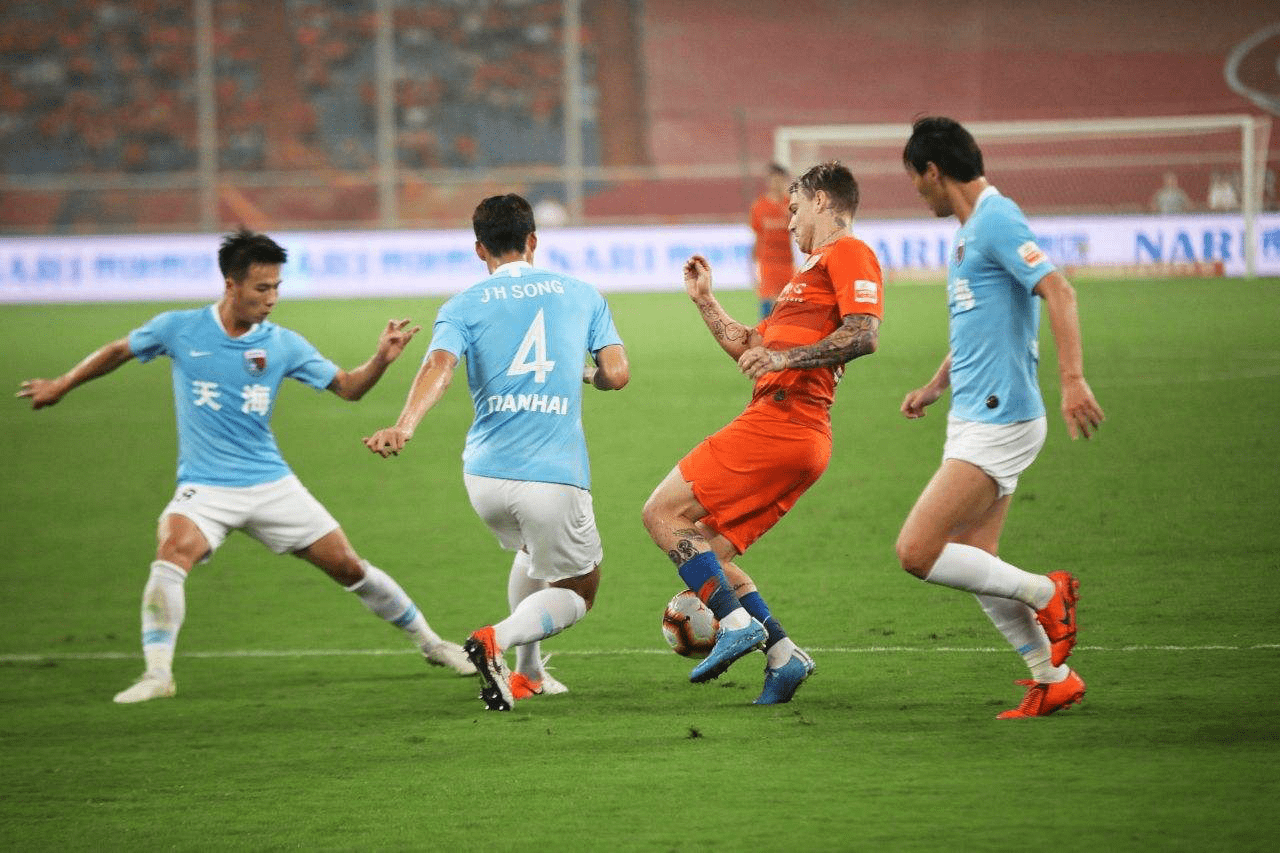 包含从今晚莱比锡绝杀压哨到清晨深圳男篮调整名单以备亚冠，西亚卡姆在澳大利亚队比赛中官方发布新规的词条