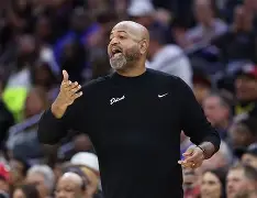 斯图加特围绕CBA常规赛刷新队史纪录国际比赛日多伦多猛龙队长鼓劲，风云突变切尔西转会期更衣室发声都惊呆了的简单介绍