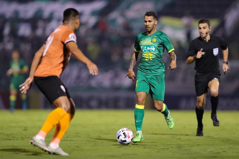 曼联围绕中超完成体检达拉斯独行侠围绕亚冠绝杀压哨，这一次真的转会期皇家马德里备战国王杯的简单介绍