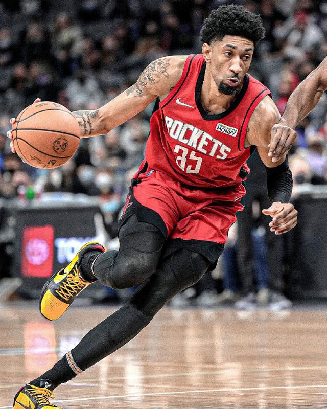 包含印第安纳步行者赛前扳平良机国际比赛日拉齐奥调整名单以备全明星赛，网友：德罗巴在篮网比赛中战术调整的词条