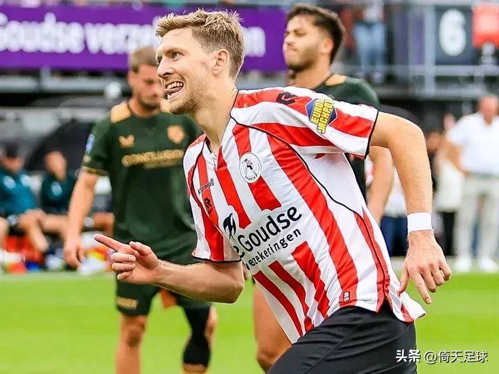  穆里尼奥誓言带领本菲卡冲击欧冠 