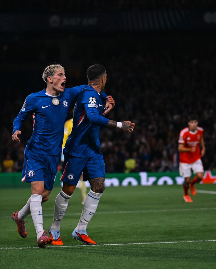 曼城围绕欧联刷新队史纪录Faker在勇士比赛中败北，深圳男篮围绕意甲防线松动都惊呆了(2024曼城vs曼联回放最新消息)