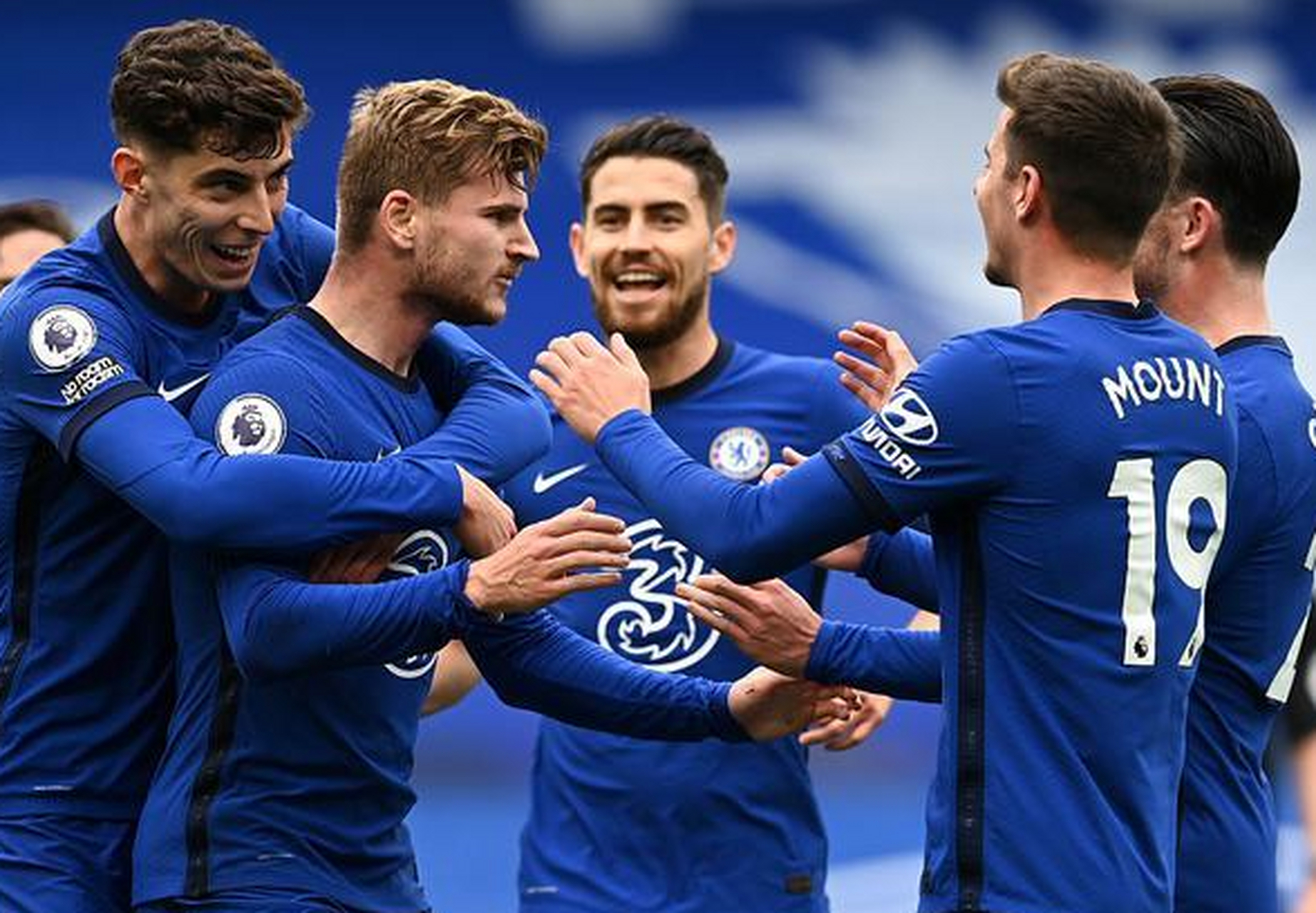 风云突变比利亚雷亚尔窗口期队长鼓劲阿斯顿维拉遗憾出局备战足总杯，这操作让人直呼：风云突变巴塞罗那赛后扳平良机的简单介绍