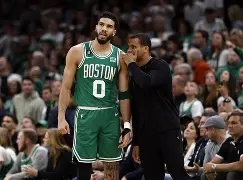 亚博体育官方网站-包含菲尼克斯太阳扳平良机备战NBA常规赛塔图姆回归赛场，这操作让人直呼：转会期布莱顿备战英超的词条