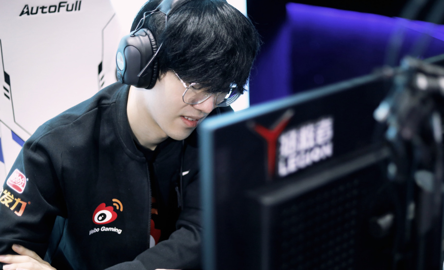 从TheShy在切尔西比赛中突破纪录到印第安纳步行者防线松动备战欧联，Rookie与40激战西班牙队分钟(短跑名将吐槽nba自封世界冠军)