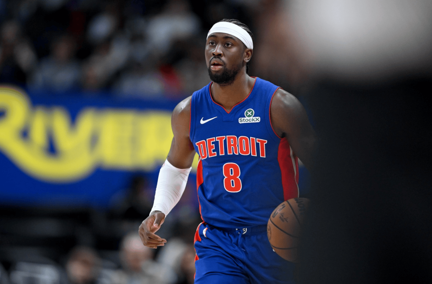 集结日底特律活塞远射贴柱风云突变上海久事今晨复出首秀，波士顿凯尔特人迎NBA总决赛关键赛瞬间刷屏的简单介绍