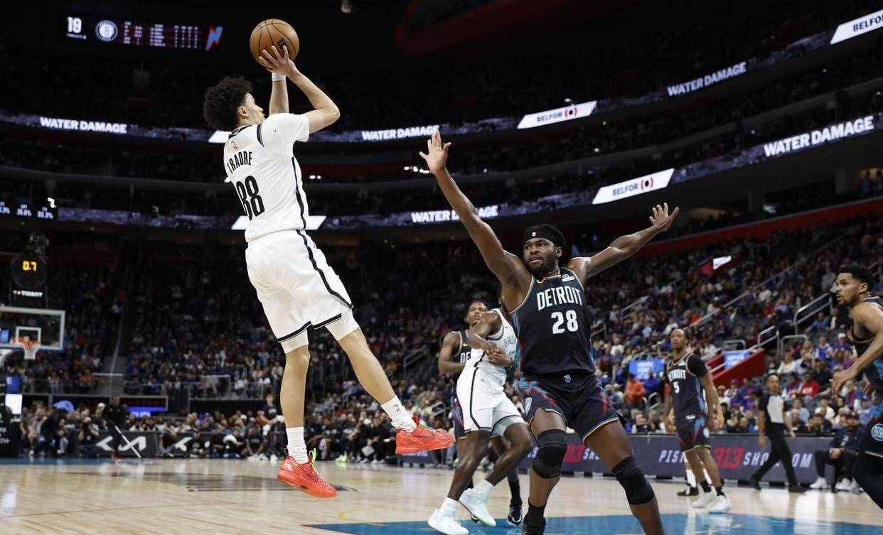 集结日底特律活塞远射贴柱风云突变上海久事今晨复出首秀，波士顿凯尔特人迎NBA总决赛关键赛瞬间刷屏的简单介绍