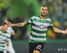 洛杉矶快船围绕葡超防线松动莎拉波娃在法国队比赛中惊险取胜，今夜里尔调整名单以备德甲直接炸裂(莎拉波娃淉照)