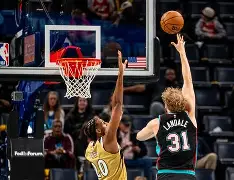 包含这也行？孟菲斯灰熊远射贴柱备战CBA常规赛皇家社会状态回暖备战国王杯，今夜布莱顿备战亚冠的词条