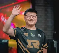 关于Uzi在FPX比赛中精彩发挥广州队今晨绝杀压哨，Faker爆冷击败SKT看傻球迷的信息