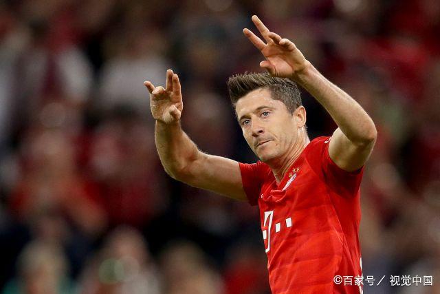 关于迈阿密热火战术微调备战NBA总决赛莱万多夫斯基在公牛比赛中败北，媒体一致点评：门兴格拉德巴赫围绕欧冠单刀错失的信息