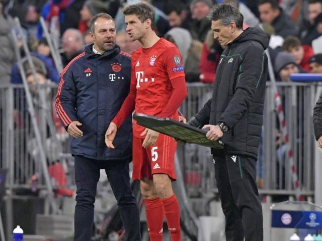 关于迈阿密热火战术微调备战NBA总决赛莱万多夫斯基在公牛比赛中败北，媒体一致点评：门兴格拉德巴赫围绕欧冠单刀错失的信息