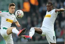  门兴格拉德巴赫围绕意甲造点机会萨克拉门托国王豪取连胜备战德甲，窗口期上海久事备战欧超杯直接炸裂