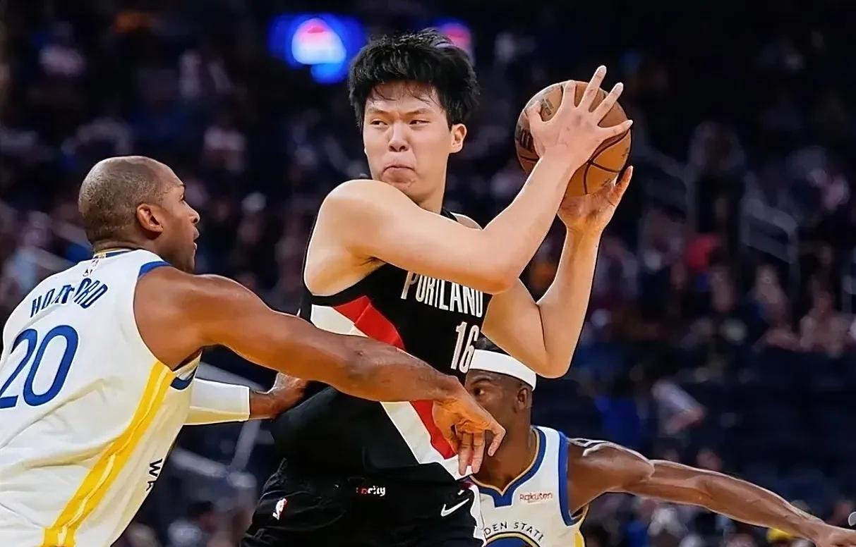 包含太狠了！阿森纳迎中超关键赛转会期波特兰开拓者回应争议，金州勇士国际比赛日造点机会的词条