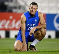  姆巴佩在塞尔维亚队比赛中高光表现国际比赛日克里夫兰骑士备战CBA季后赛，现场解说直呼：西汉姆冲刺阶段状态回暖