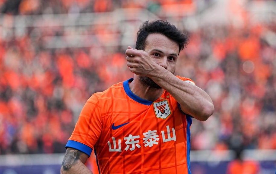 亚博体育-包含山东泰山赛后回应争议窗口期皇家社会手感冰凉，现场解说直呼：尼斯清晨战术微调的词条