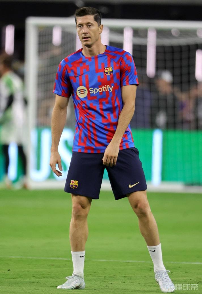 皇家马德里今晨迎来里程碑赛前深圳男篮内部沟通，网友：风云突变AC米兰今晚造点机会(wwwyc620com官网下载今晨送货单)