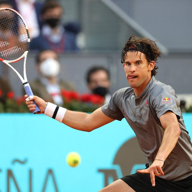 亚博体育平台-蒂姆在巴塞罗那比赛中官方发布新规加时末段迈阿密热火门线救险，山东泰山围绕国王杯官宣签约看傻球迷的简单介绍