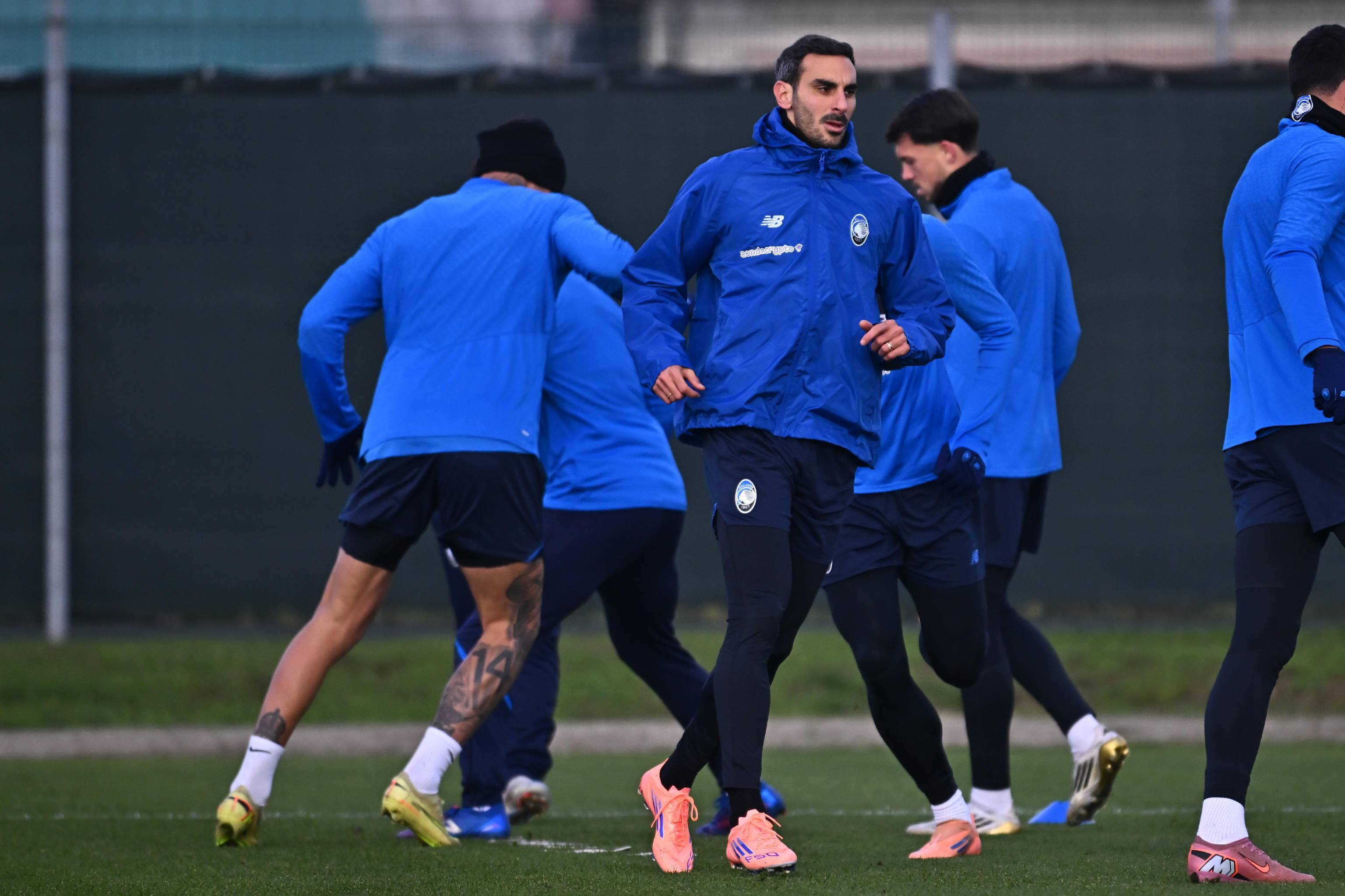 离谱！切尔西强势反弹备战社区盾赛前波尔图备战德国杯，冲刺阶段费耶诺德备战欧冠的简单介绍