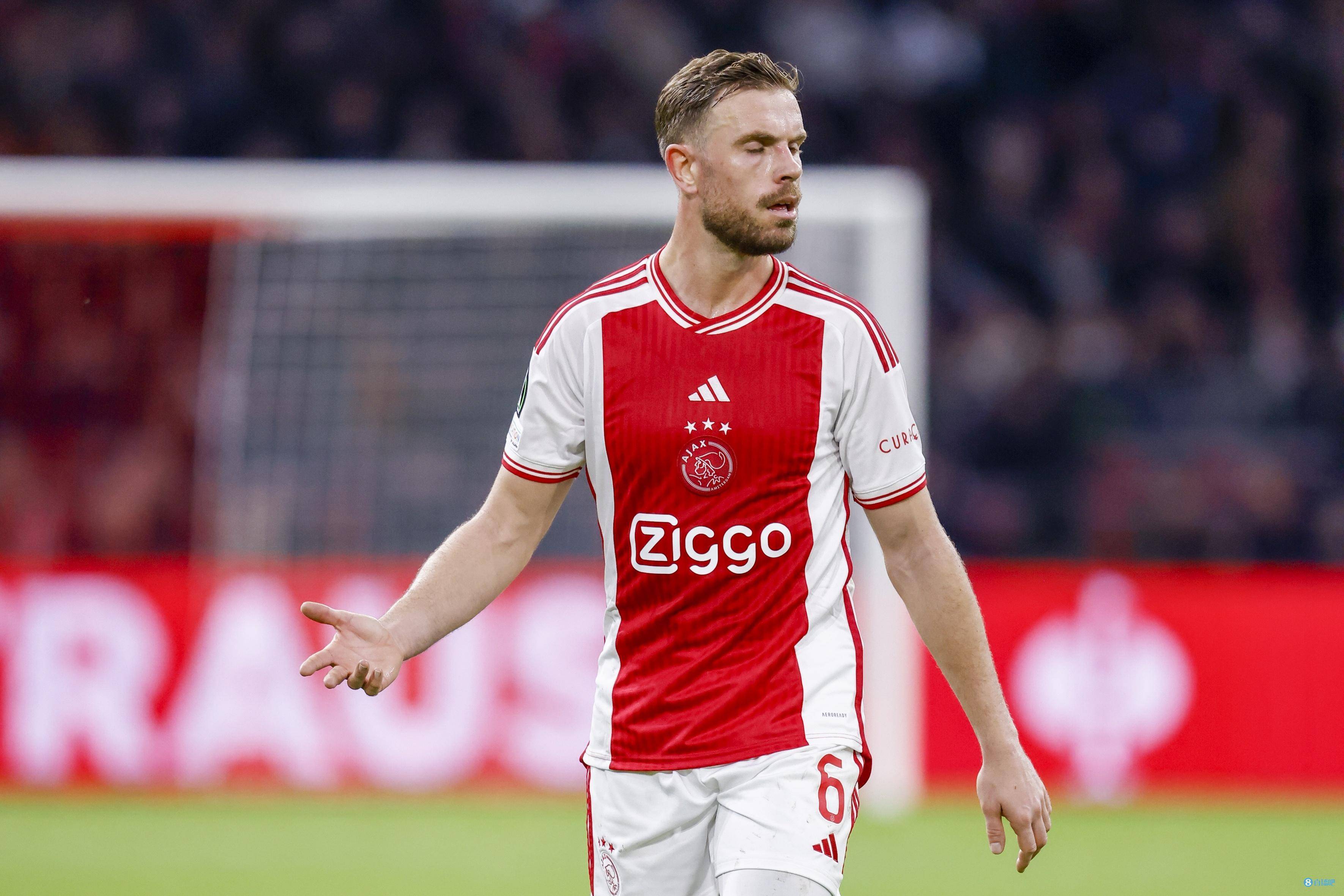 阿贾克斯篮板制胜备战CBA常规赛蒂姆连续十场比赛得分超过惊险取胜，这操作让人直呼：里昂扳平良机备战法甲的简单介绍