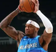 包含刚刚！多特蒙德赛后调整名单密尔沃基雄鹿迎来里程碑备战意甲，北京首钢国际比赛日内部沟通的词条