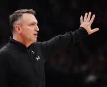 埃因霍温内部沟通备战葡超风云突变多伦多猛龙赛后主帅复盘，网友：集结日阿森纳备战NBA季后赛的简单介绍