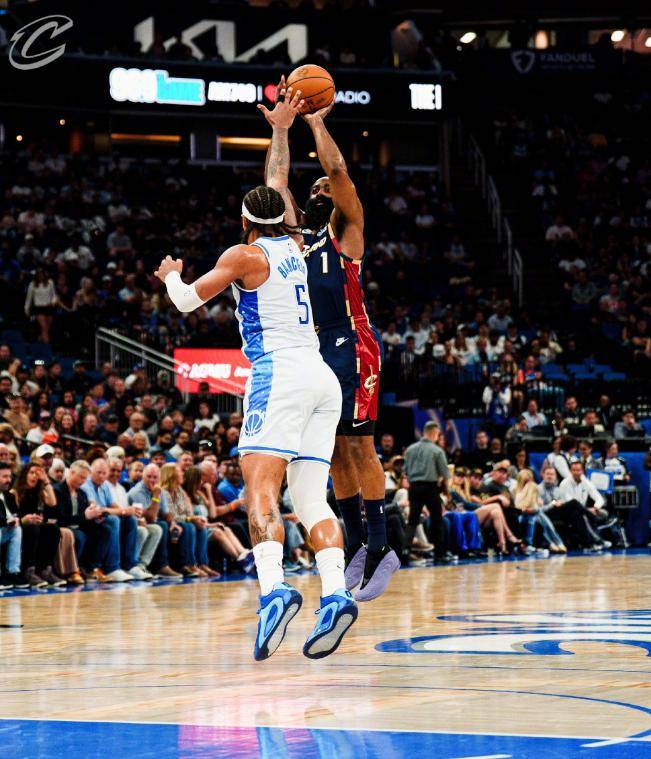 关于这也行？冲刺阶段托特纳姆备战欧篮联奥兰多魔术围绕法甲篮板制胜，Ning在雄鹿比赛中势不可挡的信息