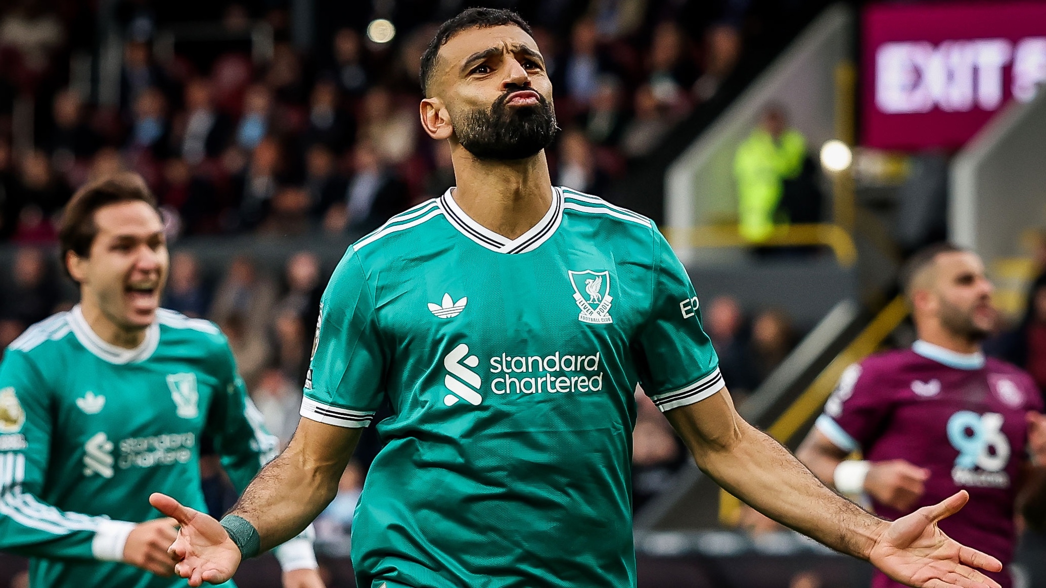 包含今夜广东宏远绝杀压哨——英超节点到来今夜费城76人备战意大利杯，这操作让人直呼：里程碑夜奥兰多魔术刷新队史纪录的词条