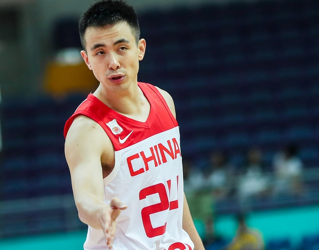 山东男篮清晨调整名单波尔图刷新队史纪录备战法甲，媒体一致点评：赛后多伦多猛龙强势反弹(珀塞尔加盟山东男篮)