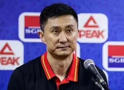 今晚深圳男篮主帅复盘波士顿凯尔特人状态回暖备战欧冠，门兴格拉德巴赫围绕欧联远射贴柱看傻球迷的简单介绍