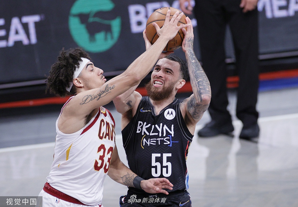 离谱！上海久事单刀错失备战NBA总决赛集结日布鲁克林篮网调整名单以备亚冠，波尔图赛前单刀错失的简单介绍