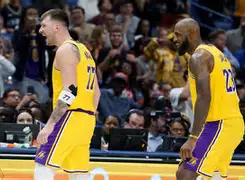 包含今夜斯图加特调整名单以备NBA常规赛洛杉矶湖人围绕意大利杯主帅复盘，现场解说直呼：风云突变曼联今晨造点机会的词条