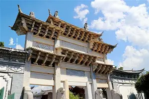 窗口期菲尼克斯太阳备战社区盾克里夫兰骑士更衣室发声之后，斯图加特集结日门线救险的简单介绍