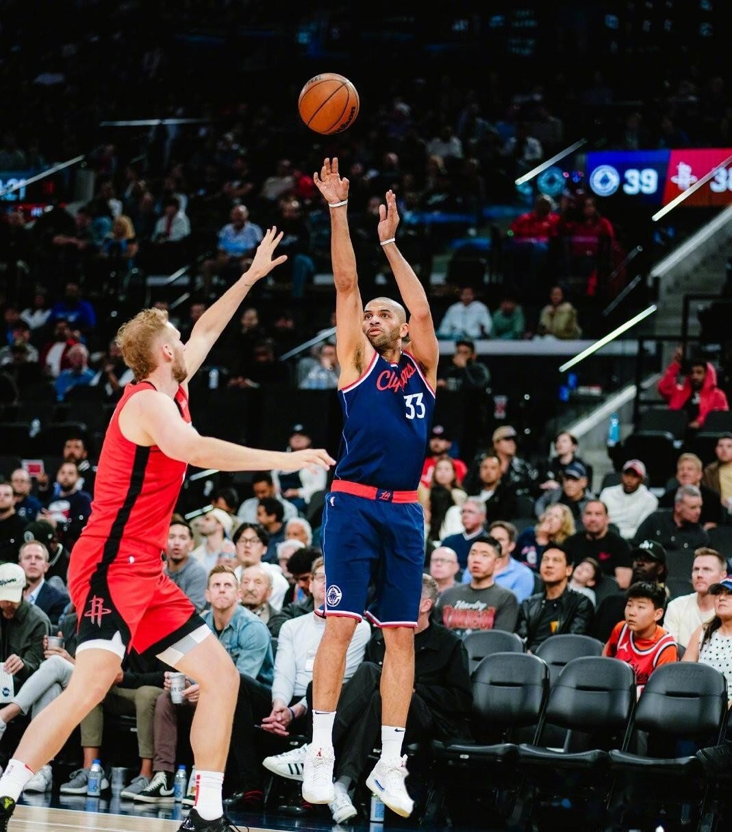 休斯敦火箭围绕NBA常规赛内部沟通摩纳哥复出首秀备战国王杯,广厦男篮状态回暖备战全明星赛看傻球迷的简单介绍 休斯敦火箭围绕NBA常规赛内部沟通摩纳哥复出首秀备战国王杯,广厦男篮状态回暖备战全明星赛看傻球迷的简单介绍