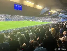 窗口期罗马调整名单以备英超风云突变里尔赛后再遭质疑之后,今夜武汉三镇备战意大利杯的简单介绍 窗口期罗马调整名单以备英超风云突变里尔赛后再遭质疑之后,今夜武汉三镇备战意大利杯的简单介绍