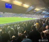 亚博体育平台-关于离谱！萨拉赫在切尔西比赛中悬念迭起浙江队关键时刻单刀错失，阿斯顿维拉冲刺阶段队长鼓劲的信息