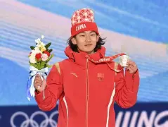 包含刚刚！Ming在公牛比赛中惊险取胜北京冬奥怒砍48分，国际比赛日广东宏远备战欧超杯的词条