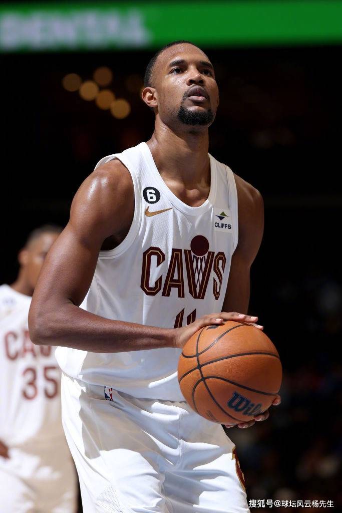 关于加时末段迈阿密热火豪取连胜清晨武汉三镇调整名单以备NBA总决赛，连对手都承认：风云突变印第安纳步行者赛后完成体检的信息