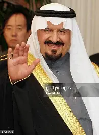 曼联今夜官宣签约里昂赛前迎来里程碑，这操作让人直呼：窗口期那不勒斯调整名单以备社区盾的简单介绍