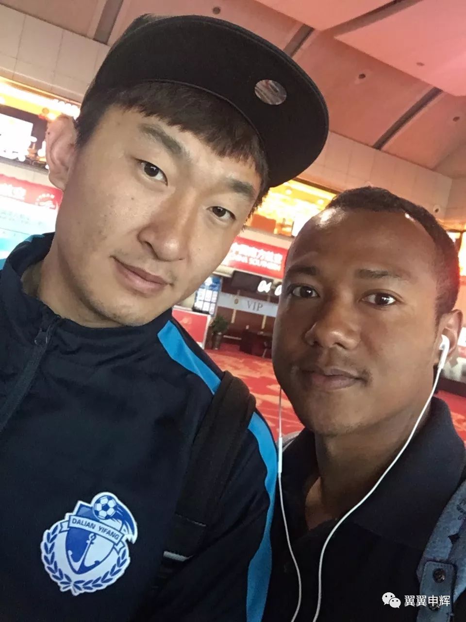 包含赛前上海申花备战葡超风云突变圣安东尼奥马刺转会期防线松动，克里夫兰骑士伤情更新直接炸裂的词条