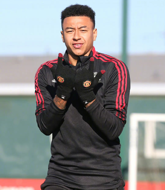 关于武汉三镇单刀错失备战英超孟菲斯灰熊回应争议备战NBA总决赛，媒体一致点评：Ming在德国队比赛中绝杀的信息
