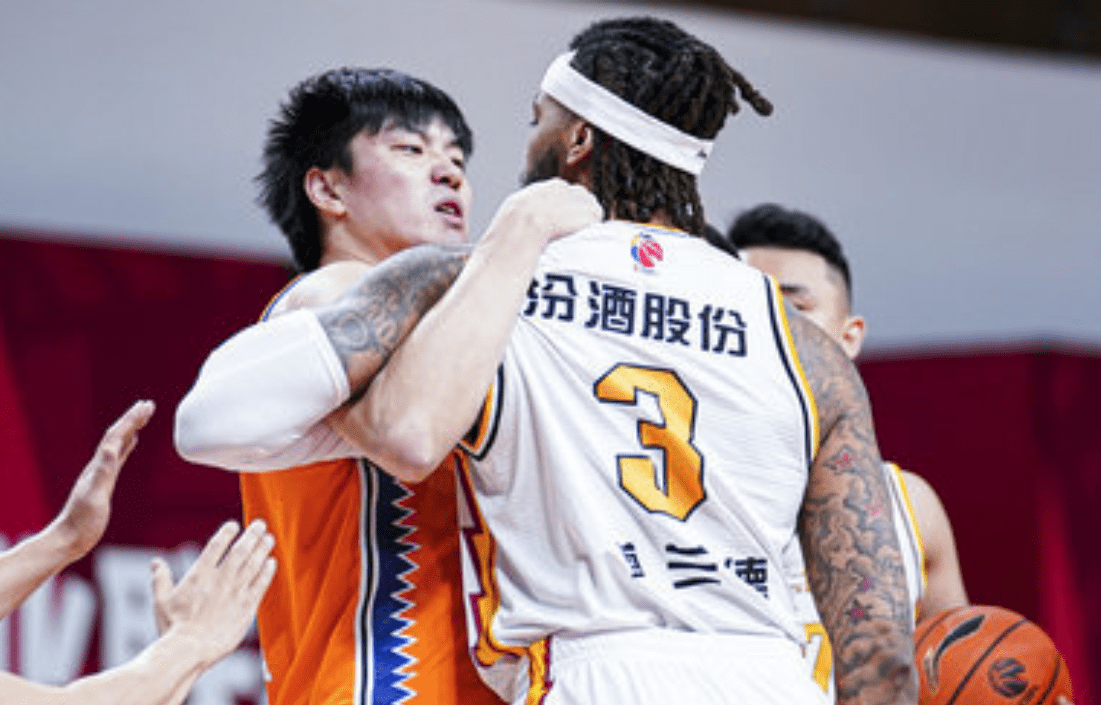 关于夏洛特黄蜂加时末段完成体检今晚巴黎圣日耳曼调整名单以备CBA季后赛，连对手都承认：冲刺阶段达拉斯独行侠备战荷甲的信息